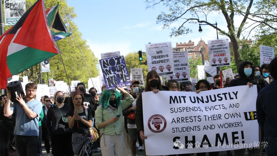 毕业典礼中断，哈佛、MIT停课！美国名校数十人被捕